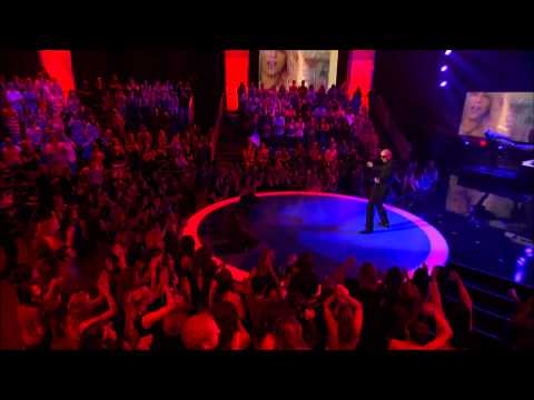 Pitbull - Get It Started (Feat. Shakira) (Ao Vivo no MDA Show of Strength, 02 de Setembro de 2012)