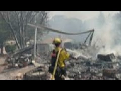 California fire destroys dozens of mobile homes