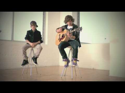 Justin Bieber - Acoustic Never Let You Go Mtv (Live 2009) "HQ"