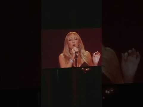Mariah Carey Live - Don't Forget About Us (World Aids Day 2017)