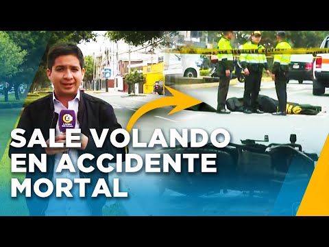 Motociclista sale volando y muere en brutal choque contra un árbol