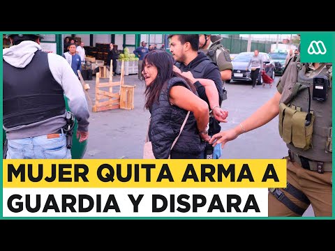 Mujer quita arma a guardia y dispara en Lo Valledor dejando a tres heridos