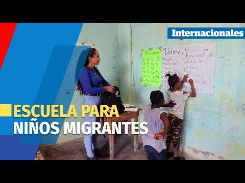 Maestra hondureña crea una escuela para niños migrantes en México
