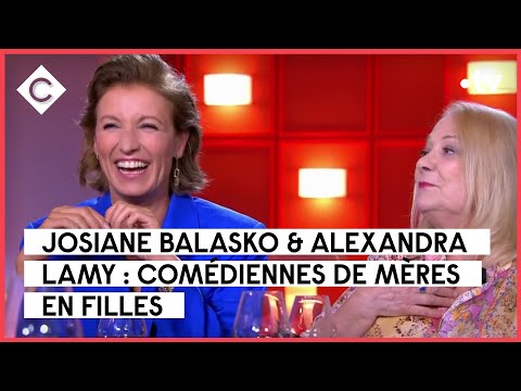 Josiane Balasko et Alexandra Lamy - C à Vous -19/09/2022