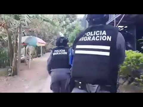 Policía de Migración detiene a dos nicaragüenses por tráfico de migrantes en Costa Rica