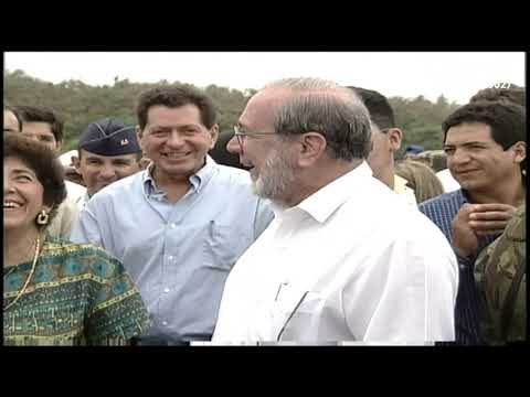 Gustavo Noboa inaugura obra que une Guayas con Manabí - 4 décadas de Presidentes
