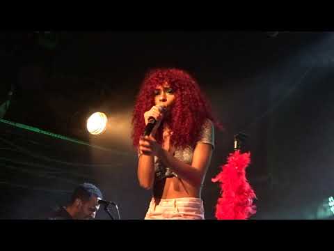 Ravyn Lenae (@RavynLenae)-4 Leaf Clover @ Heaven, 3rd May 2018