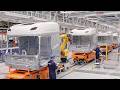 Fabryka, w kt�rej ci�ar�wki powstaj� od podstaw