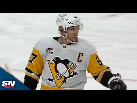 Penguins Bryan Rust Sets Up Sidney Crosby With No-Look Spin-O-Rama Pass