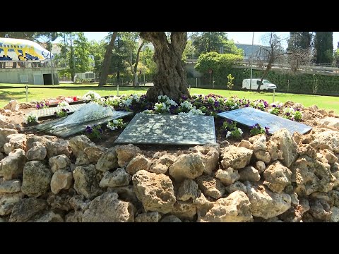 Flores recuerdan a las víctimas de Spanair al cumplirse 14 años del accidente aéreo