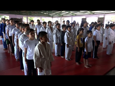 Niños demuestran sus habilidades y destrezas en competencia de Judo