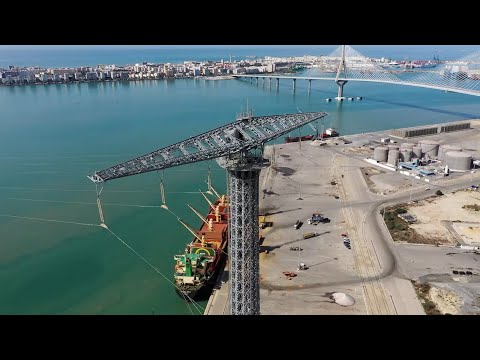 Endesa culmina la sustitución de los cables de alta tensión de la bahía de Cádiz.