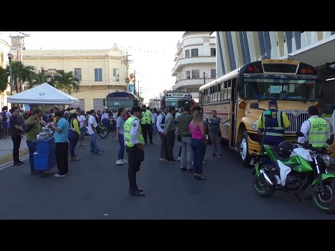 Buses alegres, una alternativa para semana santa