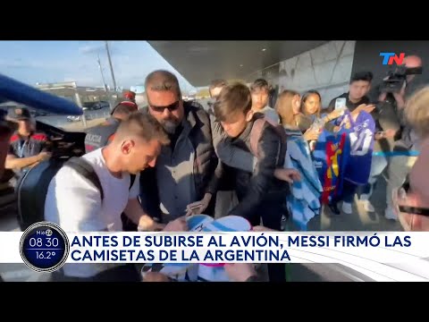 Lionel Messi se fue de Barcelona yuvo un curioso gesto antes de abordar su vuelo a París