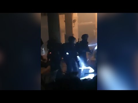 Más de 400 detenidos tras el asalto de la Policía de Israel a la mezquita de Al-Aqs