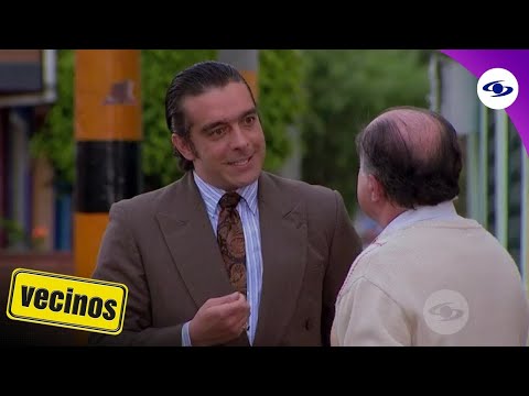 Poncho se encuentra en aprietos en la central de taxi  - Caracol TV