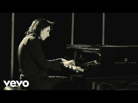 OLIVIA BELLI Concert Tickets - 2026 Tour Dates