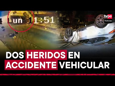 Los Olivos: dos heridos tras volcadura de auto que chocó con montículo de arena