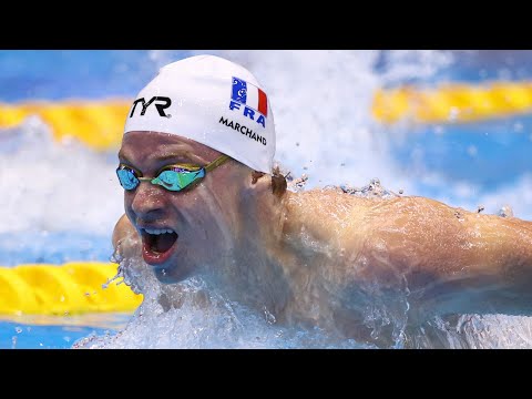 Mondiaux de natation : le Français Léon Marchand remporte la médaille d'or sur le 200m papillon