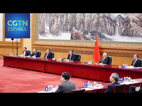 Xi Jinping pide esfuerzos conjuntos en la lucha contra la COVID-19 y revivir la economía mundial