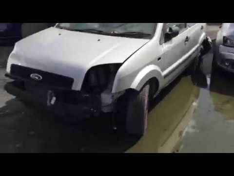 Ford Fusion 2005 m dalys