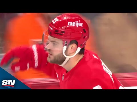 Red Wings Alex DeBrincat Finishes Off Three-On-One To Score On His Birthday