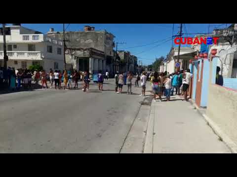 MUJERES se PLANTARON este sábado en CALZADA DEL CERRO: exigen respuestas