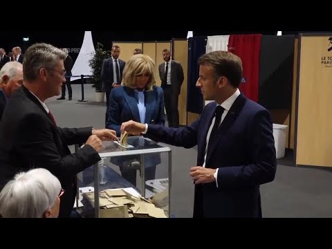 French and German presidents vote in EU election