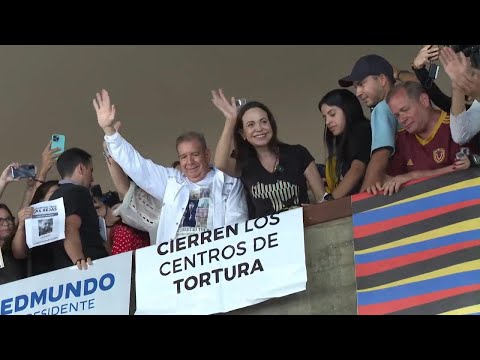 Venezuelan opposition leaders address youth at a university rally,  ahead of election