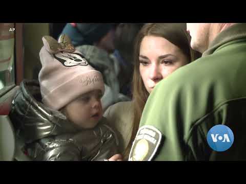 🔵Ukrainian Women, Children Spend Days on Road to Seek Safety