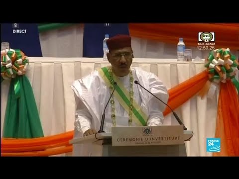 Mohamed Bazoum investi président du Niger
