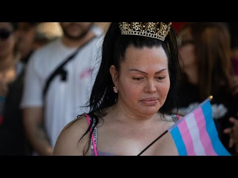 Conmovedora protesta contra alcalde y primera dama de Ponce por acciones homofóbicas