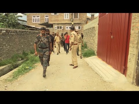 Reaction as Indian soldiers die in Kashmir gunfight