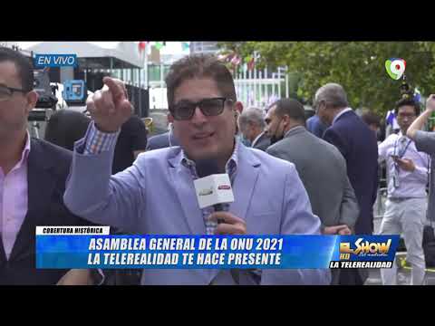 Luis Abinader hacer el primer lanzamiento de los Mets / Teodoro Escaño “La Maleta del Presidente”