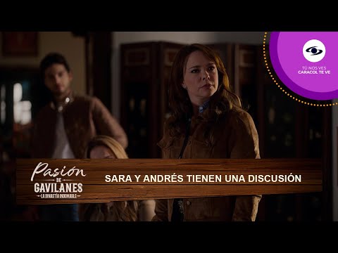 Andrés le informa a Sara Elizondo que lo contrataron en el Bar Alcalá - Pasión de Gavilanes | T2