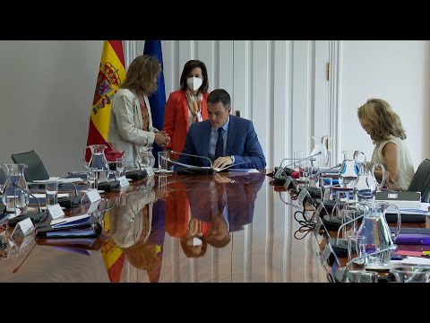 Gobierno elige a Martín delegado en Madrid, Prieto en Cataluña y Gómez Besteiro en Galicia