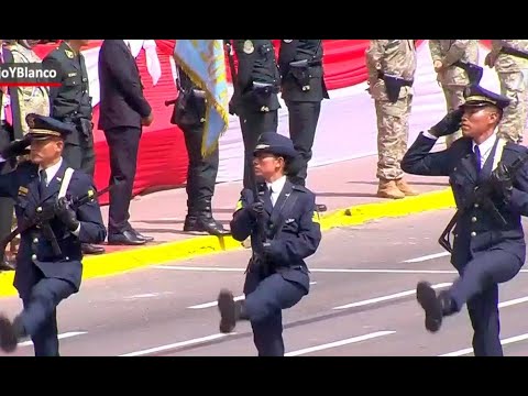Fuerza Aérea del Perú desfila a paso marcial por Fiestas Patrias