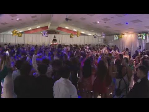 Students with special needs attend prom at Miami high school