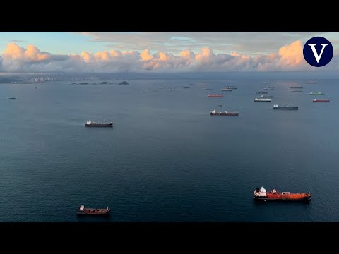 Decenas de buques de carga siguen sin poder cruzar el Canal de Panamá por la sequía