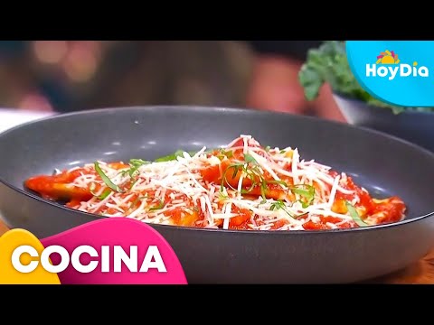 Raviolis de chorizo y salsa pomodoro, un rico plato italiano | Hoy Día | Telemundo