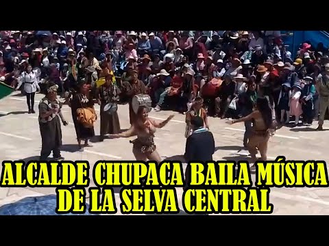 ASI CELEBRARON LOS 141 ANIVERSARIO DE LA BATALLA DE CHUPACA CON MÚSICA DE LA SELVA CENTRAL..