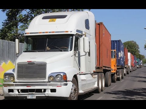 Transporte de carga denuncia competencia desleal de parte de empresas logísticas de maletín
