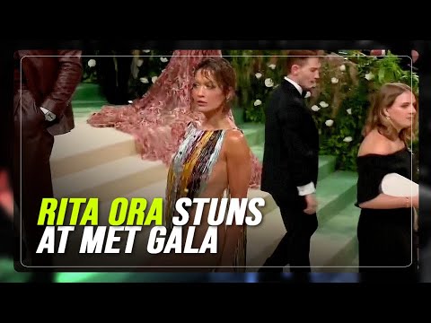 A suggestive Rita Ora on the Met Gala carpet | ABS-CBN News