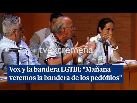 Vox pide en Mérida retirar la bandera LGTBI: Mañana vamos a ver la bandera de los pedófilos
