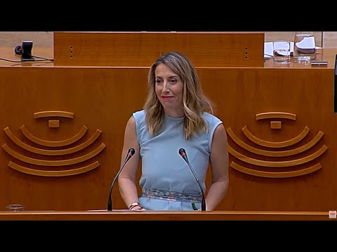 Guardiola anuncia que asumirá políticas de Igualdad en un discurso cuestionado por PSOE y Podem
