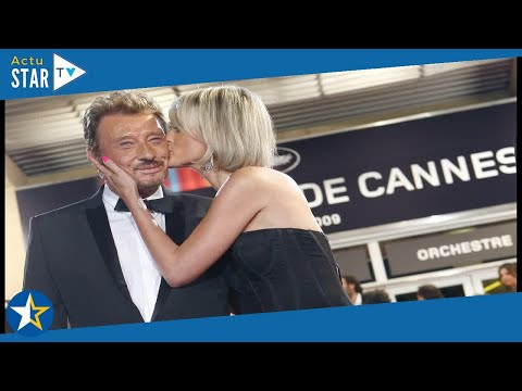 Laeticia Hallyday : cet accessoire étonnant qu’elle a offert à Johnny pendant son combat contre le c