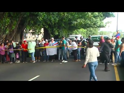 Manifestación de padres y estudiantes de CTP de La Carpio provocó caos vial