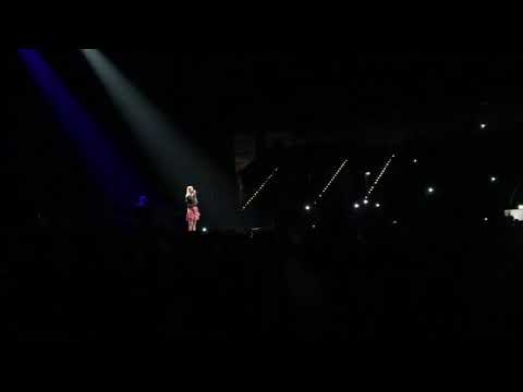 Sarah Connor "Flugzeug aus Papier" (für Emmy) Leipzig 08.11.2019
