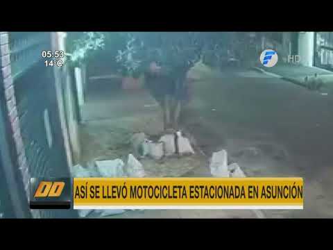 Así robaron una motocicleta en Asunción