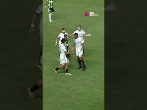 FALTOU FAIR PLAY?  João Paulo se machucou...mas o jogador do América mandou pra rede #shorts